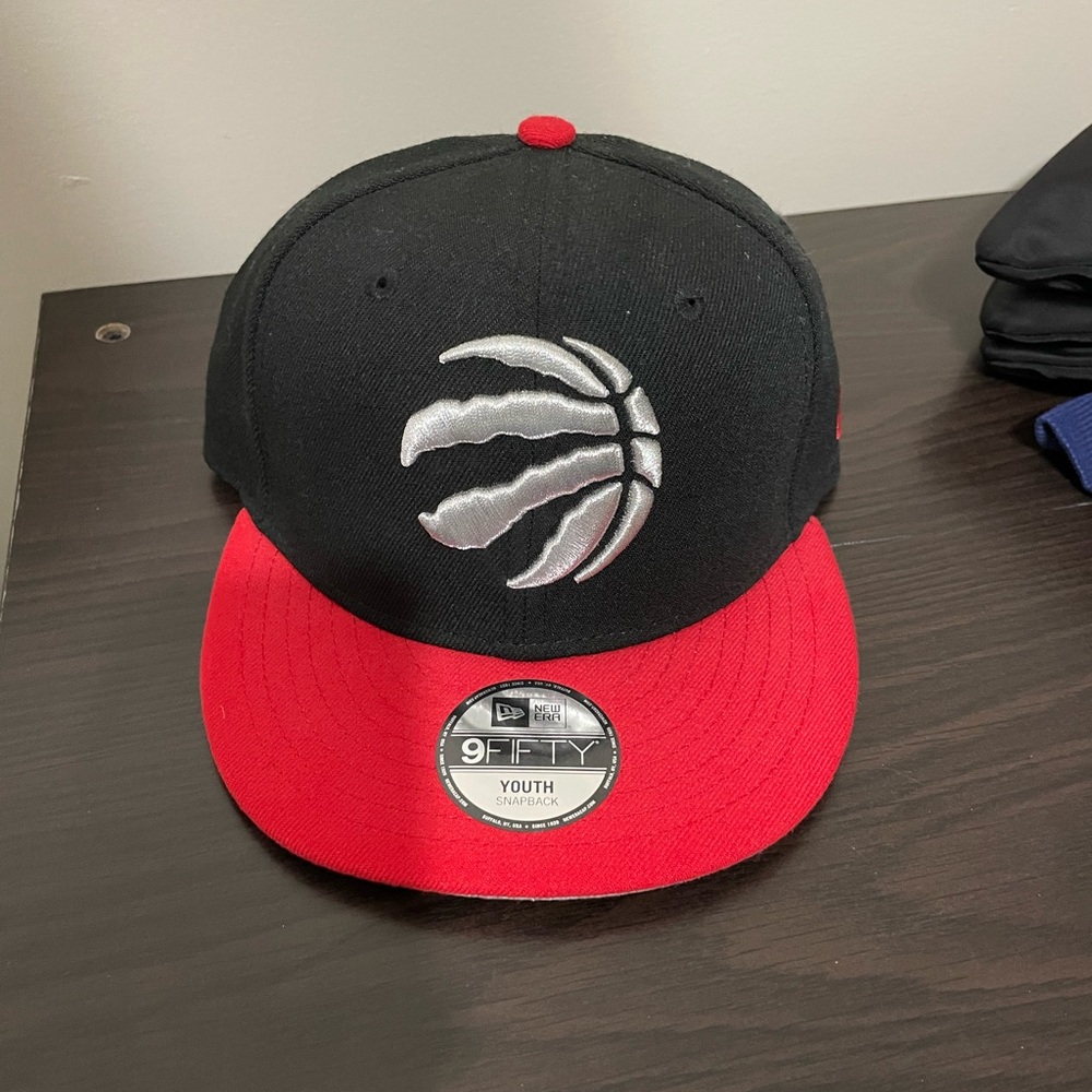 Toronto Raptors New Era Black and Red Youth Cap